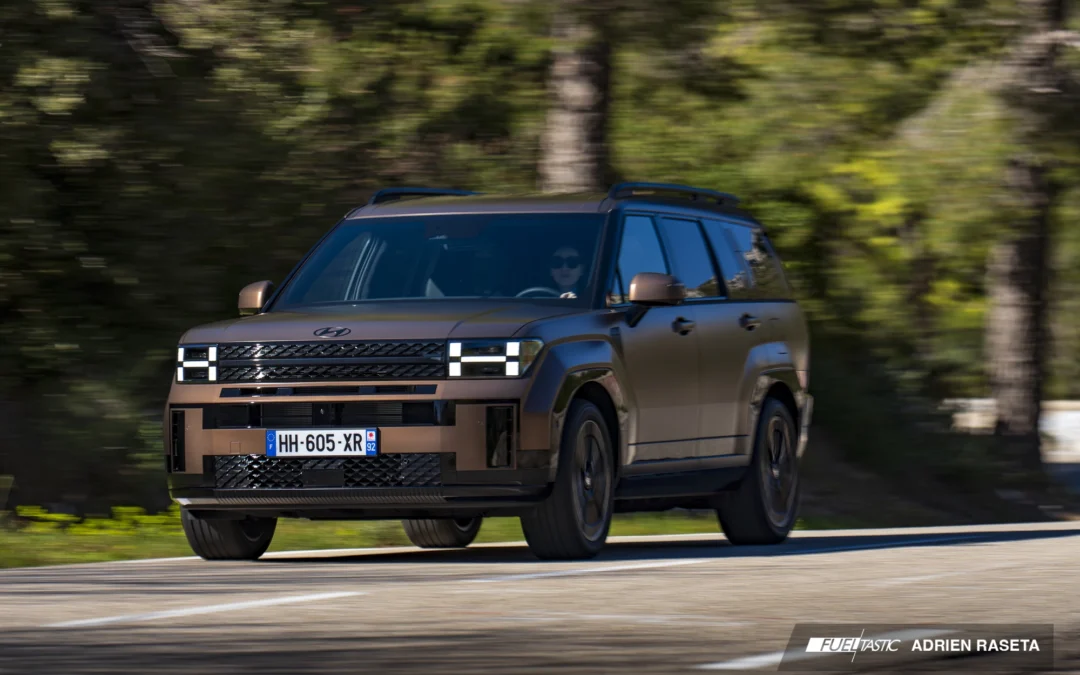 Essai Hyundai Santa Fe hybride rechargeable : le cube chic